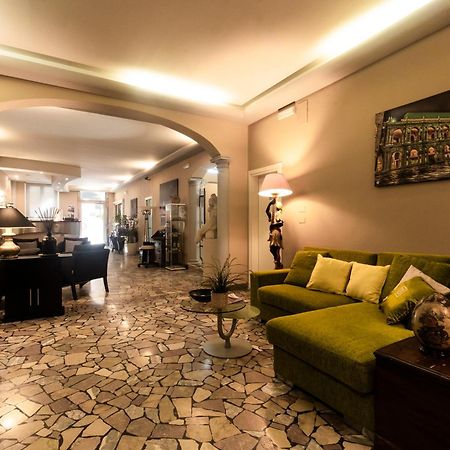 Hotel La Terrazza Vicenza Esterno foto