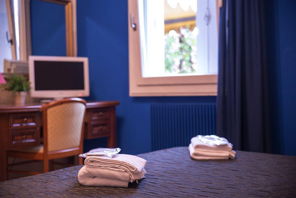 Hotel La Terrazza Vicenza Esterno foto