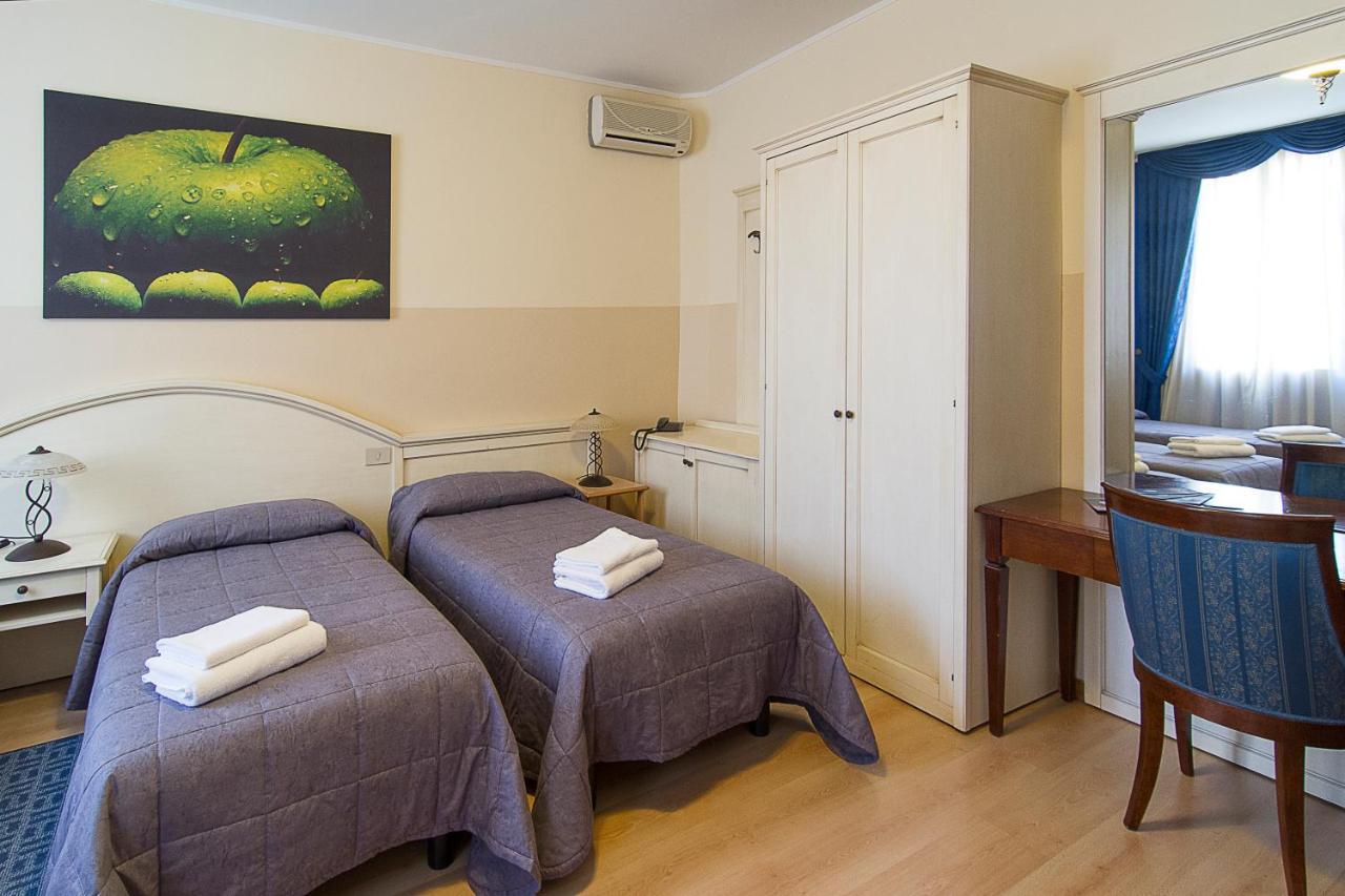 Hotel La Terrazza Vicenza Camera foto